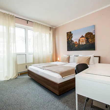 Garden House & Eastpark 2* Grossdorf (Tyrol)