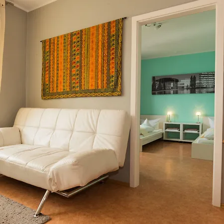 Hotel Garden House & Eastpark Grossdorf (Tyrol)