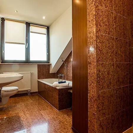 Garden House & Eastpark Grossdorf (Tyrol)